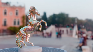 Thinfilm metal horse.webp